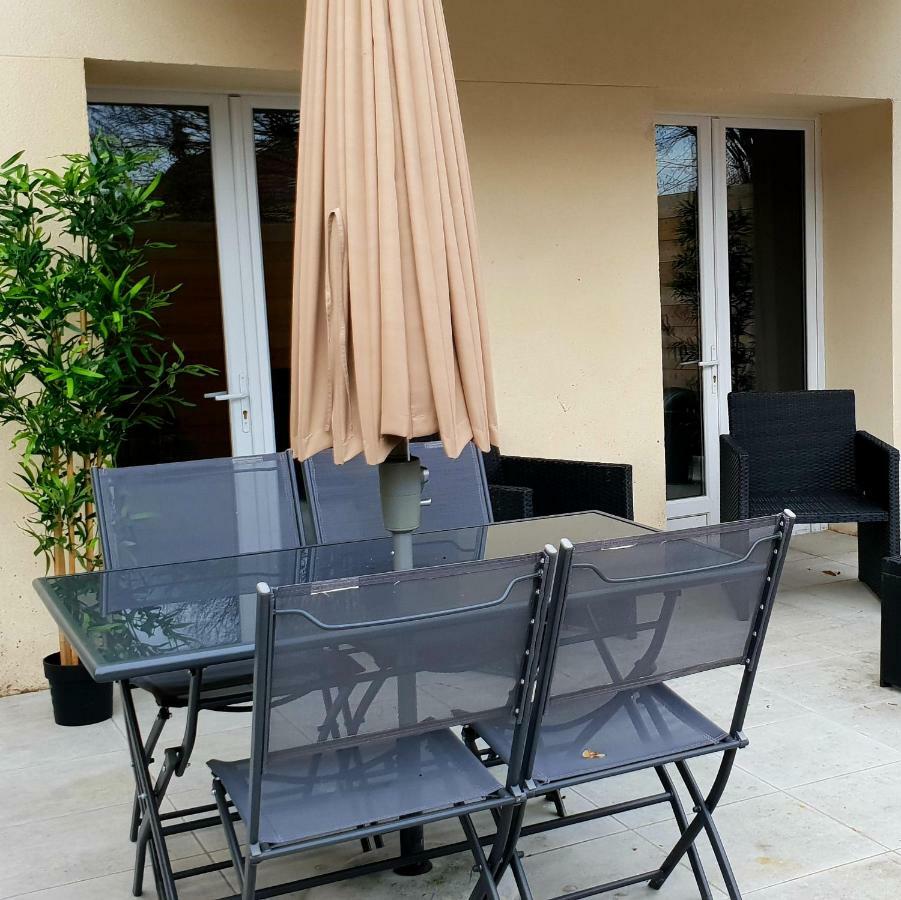 Appartement Lena Cosy Arcueil Exterior foto